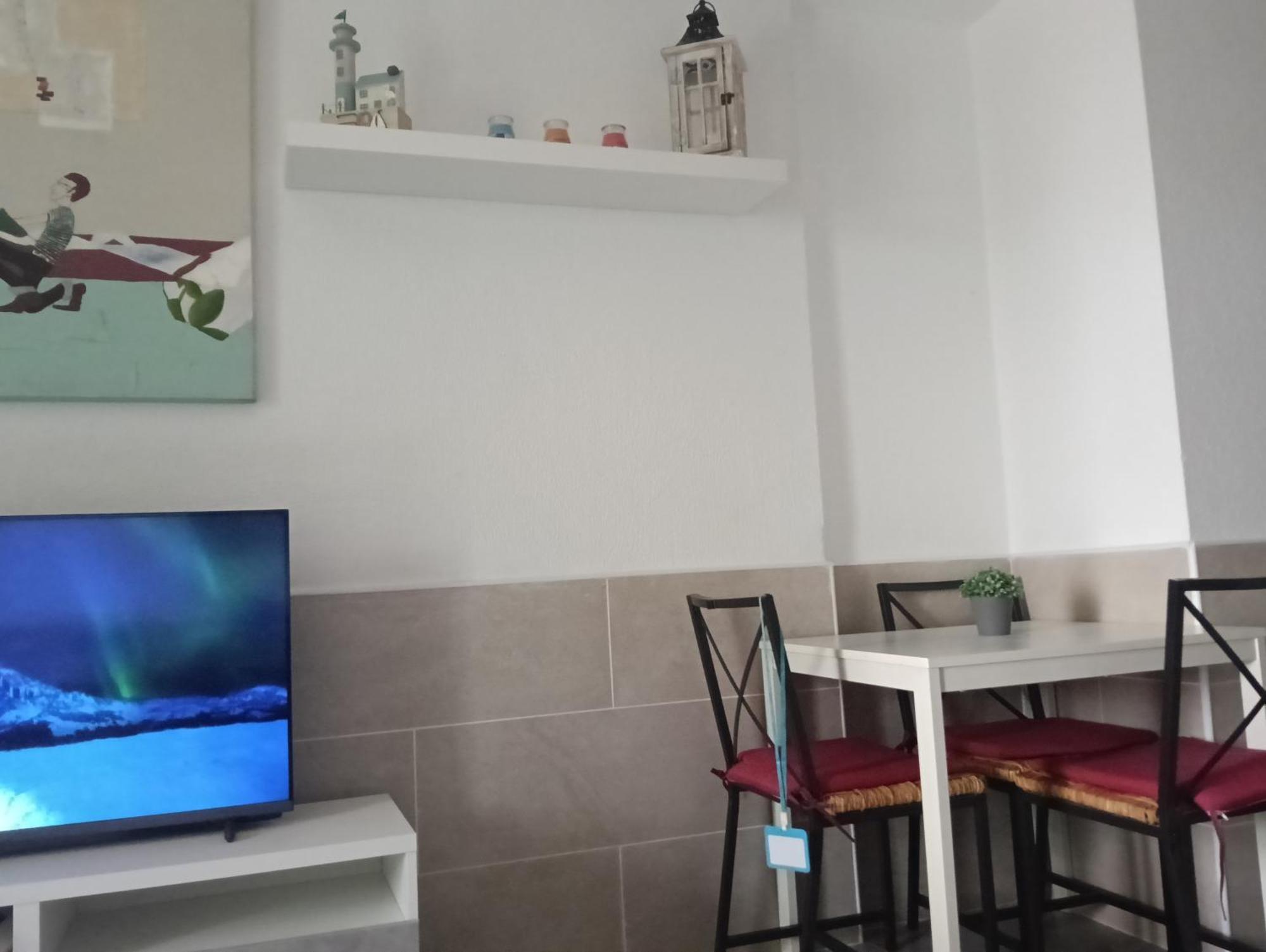 Puerta Del Sol Apartment *